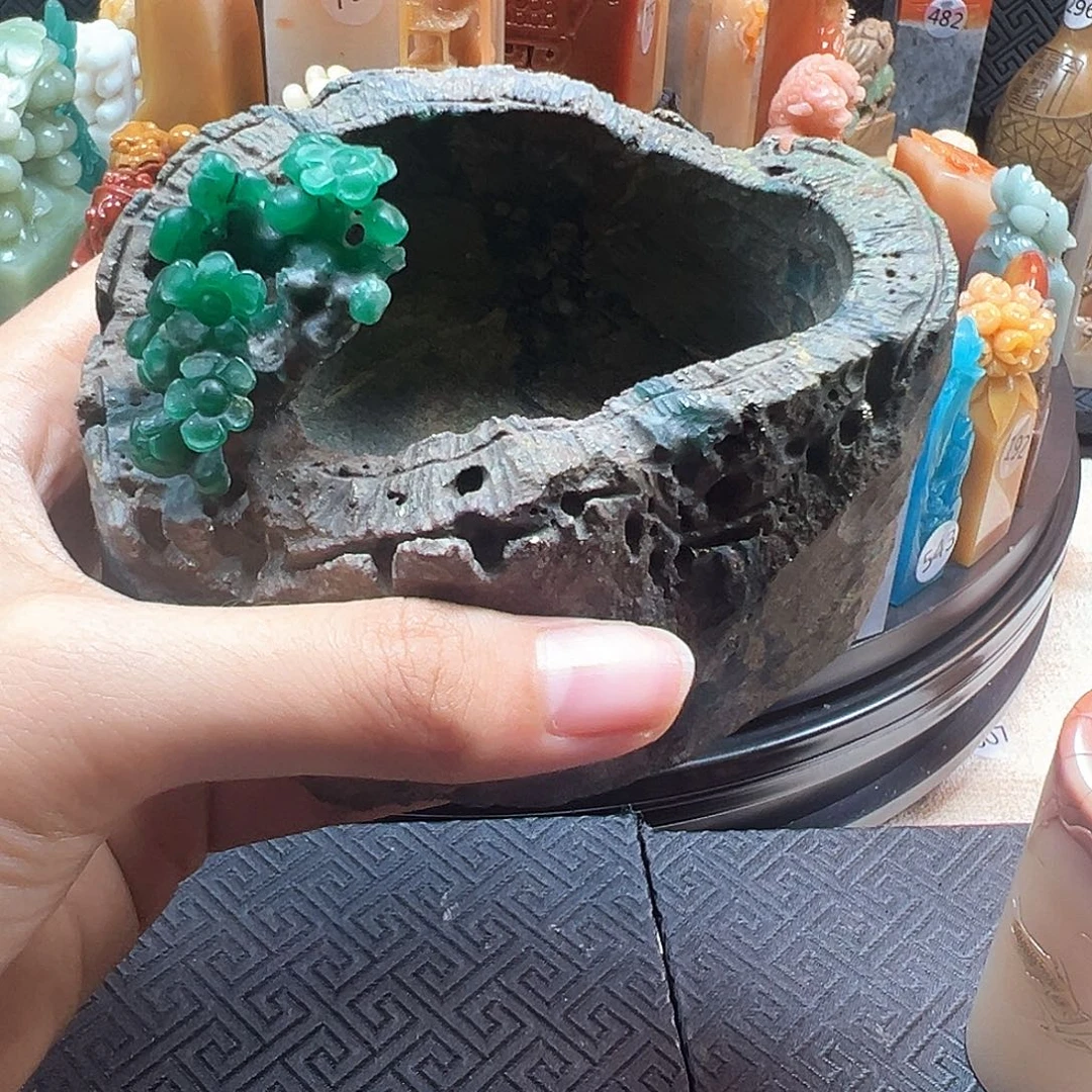 红***鸦寿山石印石寿山石雕刻