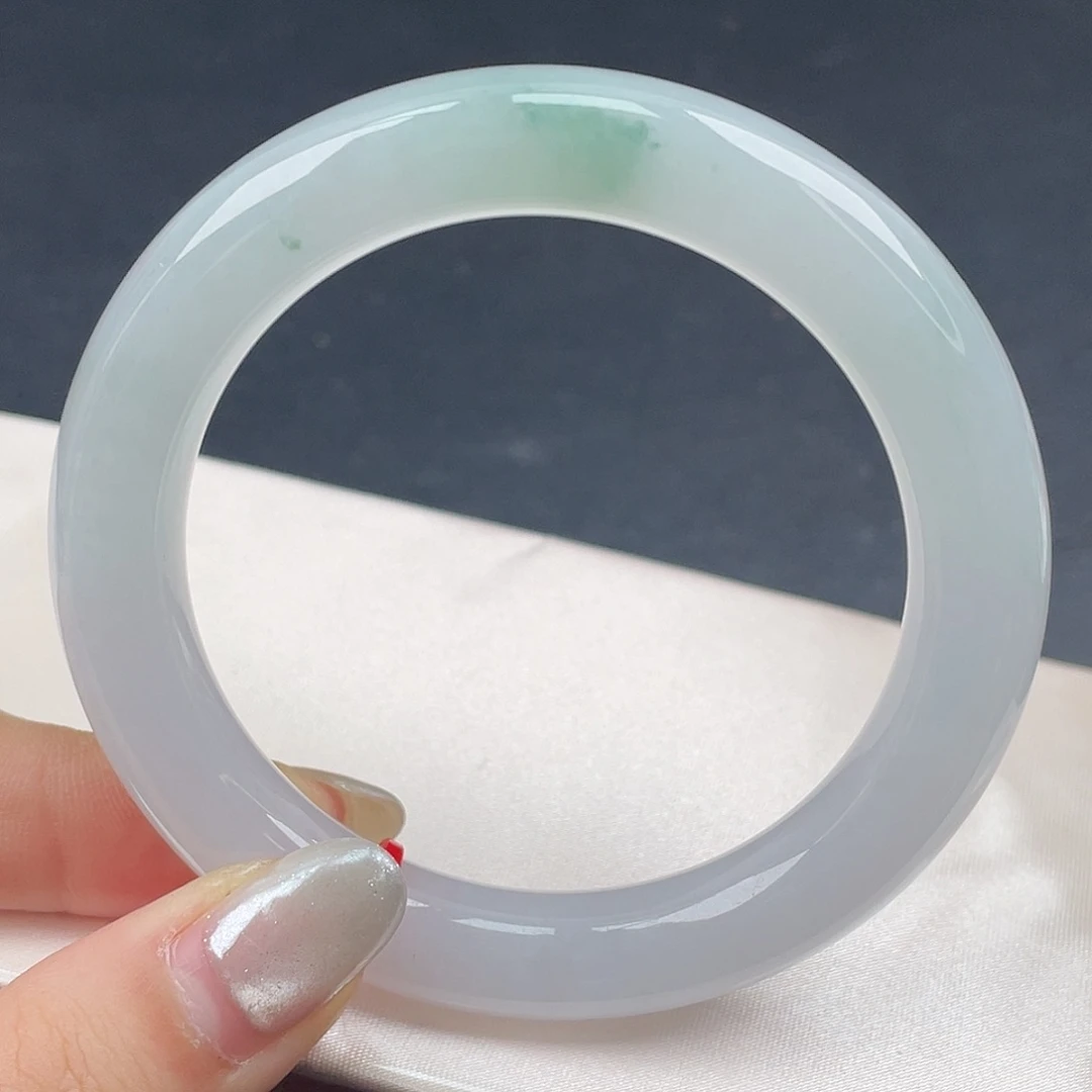 翡翠未镶嵌手镯57圆条