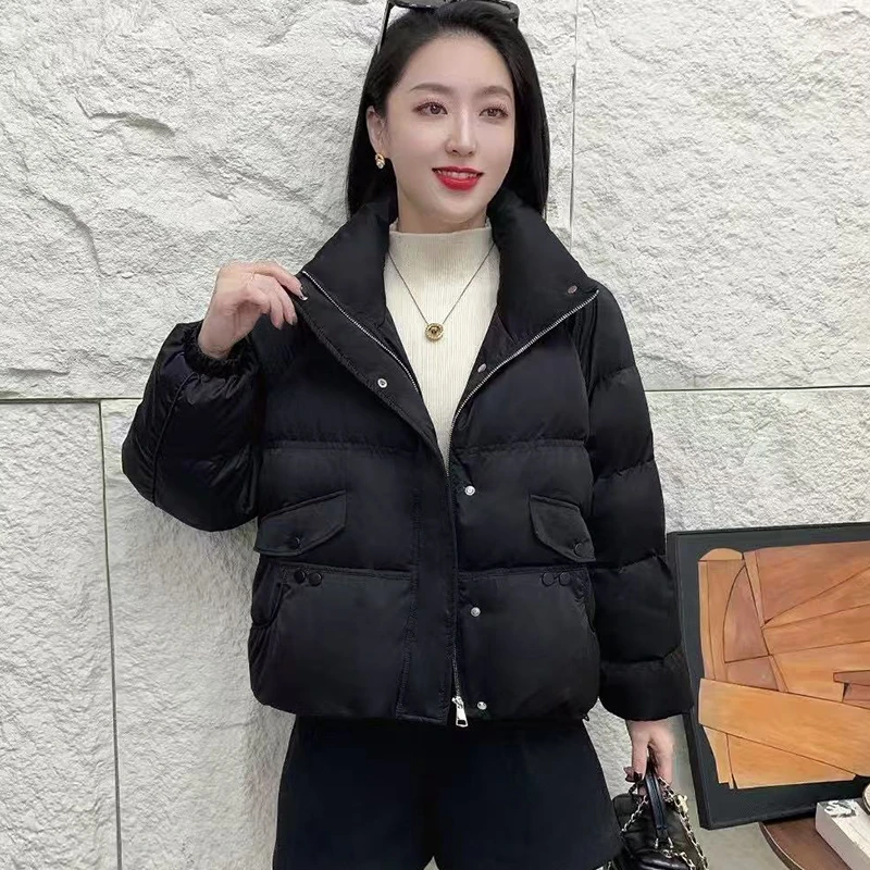 今年爆款羽绒服女装2025冬季短款小个子妈妈立领90白鸭绒外套