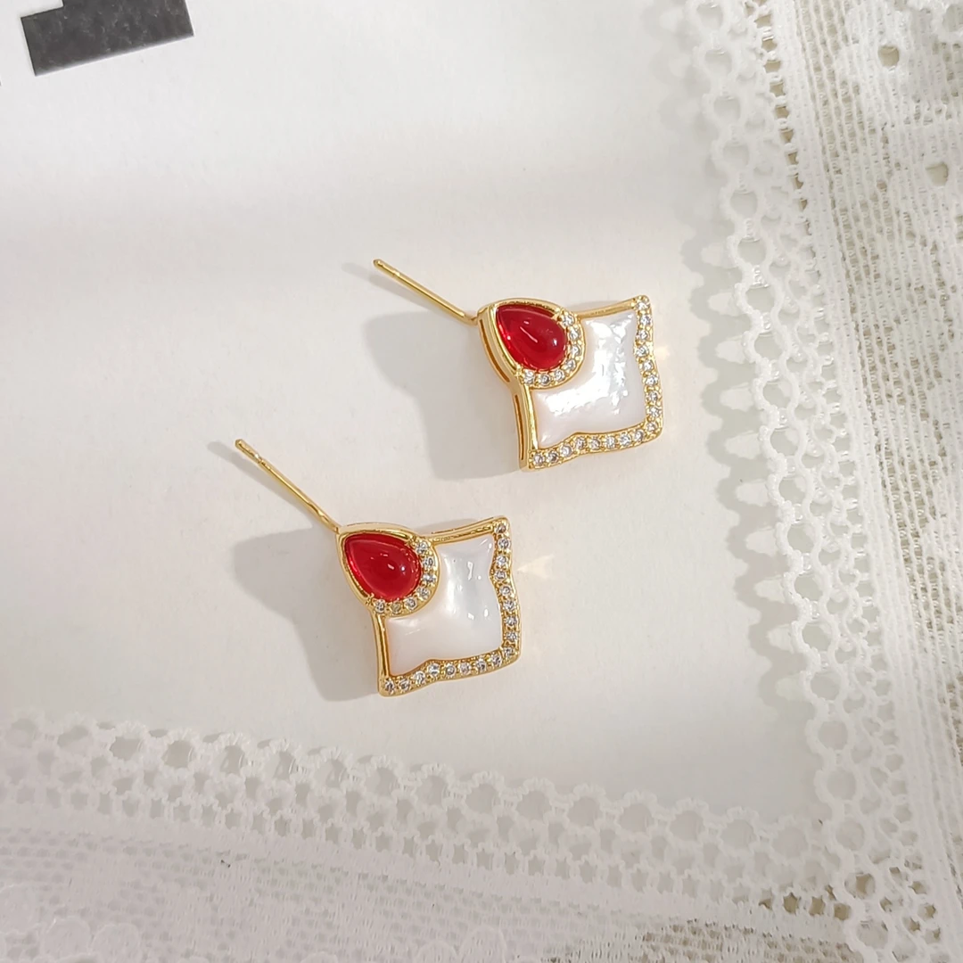 铜合金合成锆石耳饰 WJH-000695 【绯红之韵】 耳饰百搭时尚轻奢