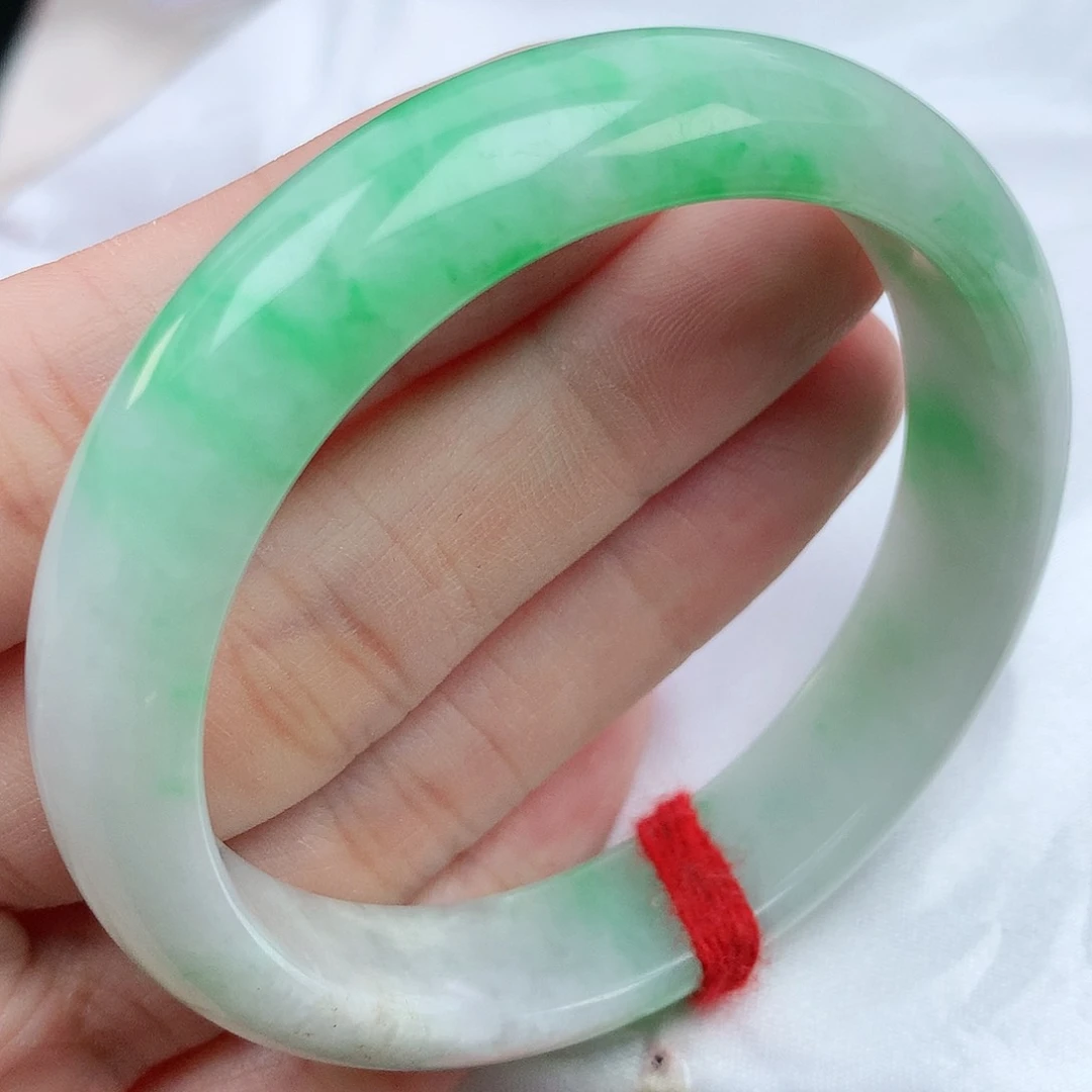 翡翠手镯未镶嵌53圈口882452