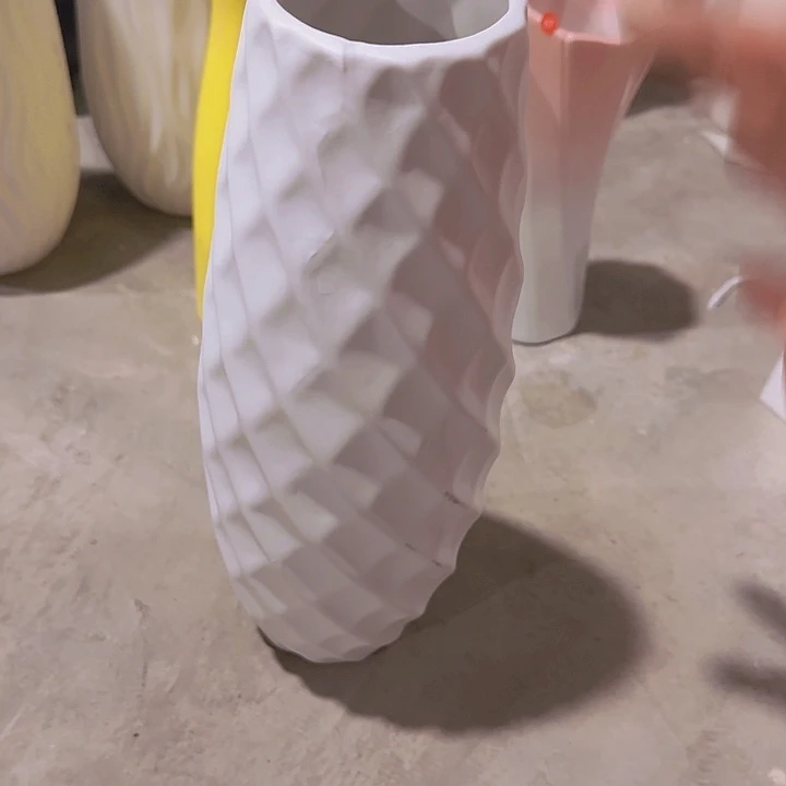 瓷片瑕疵的网格31厘米磨砂一个