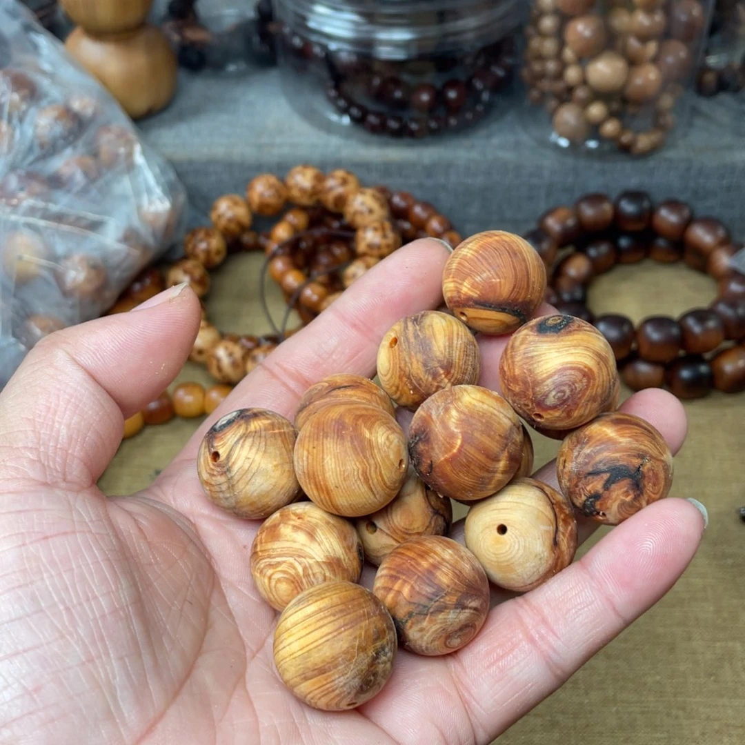 柏木（崖柏）2.0太行崖柏陈化闪电龙胆瑕疵珠