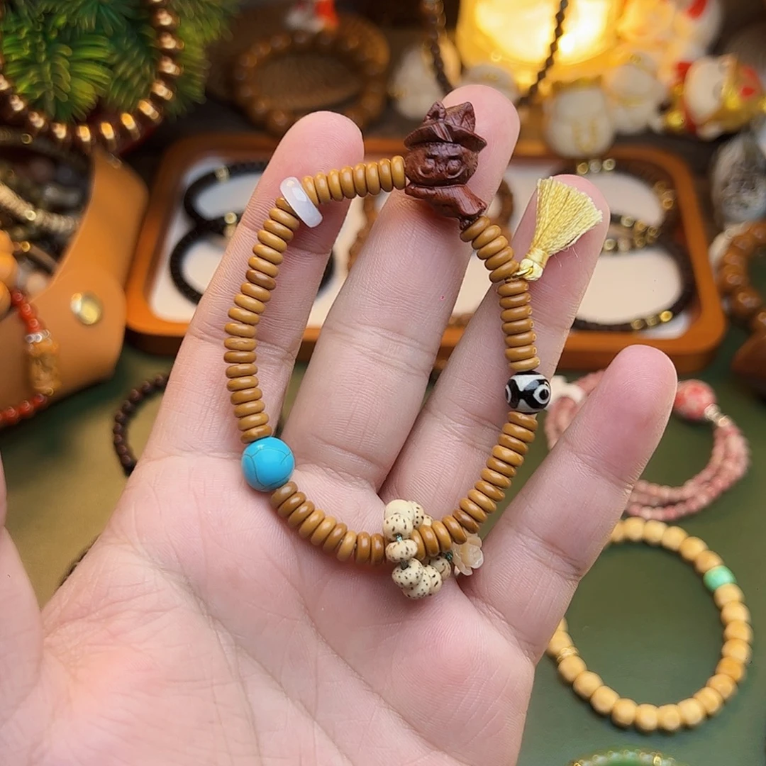 手串菩提根/象牙果拉布布