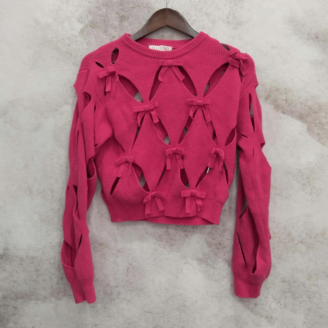 99新 Valentino/华伦天奴 葡萄籽奢潮/洞洞粉色毛衣/S码