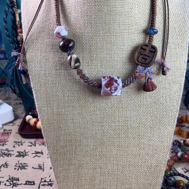 玛瑙/玉髓未镶嵌颈饰