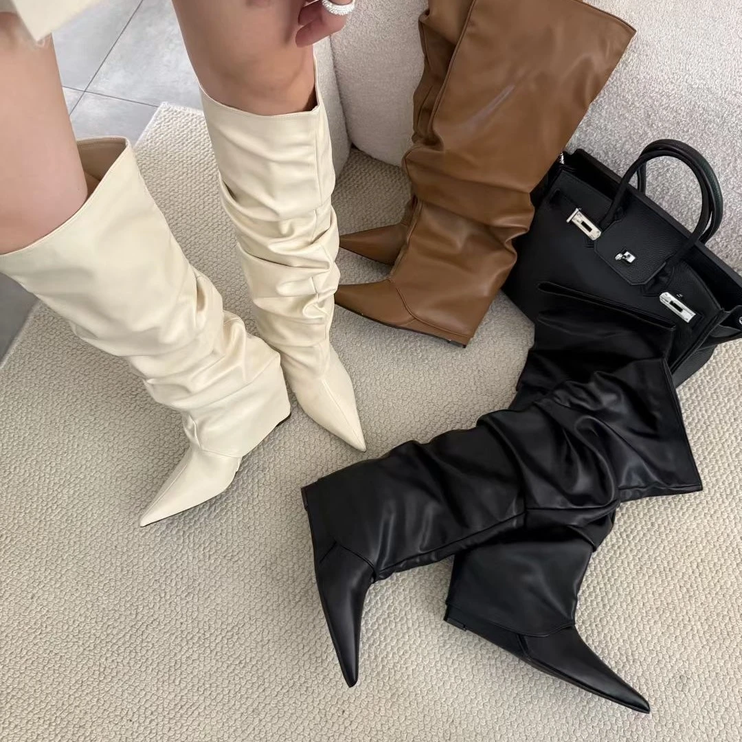 欧美风尖头褶皱堆堆靴女2025秋冬季时尚高筒坡跟长靴高跟不过膝靴