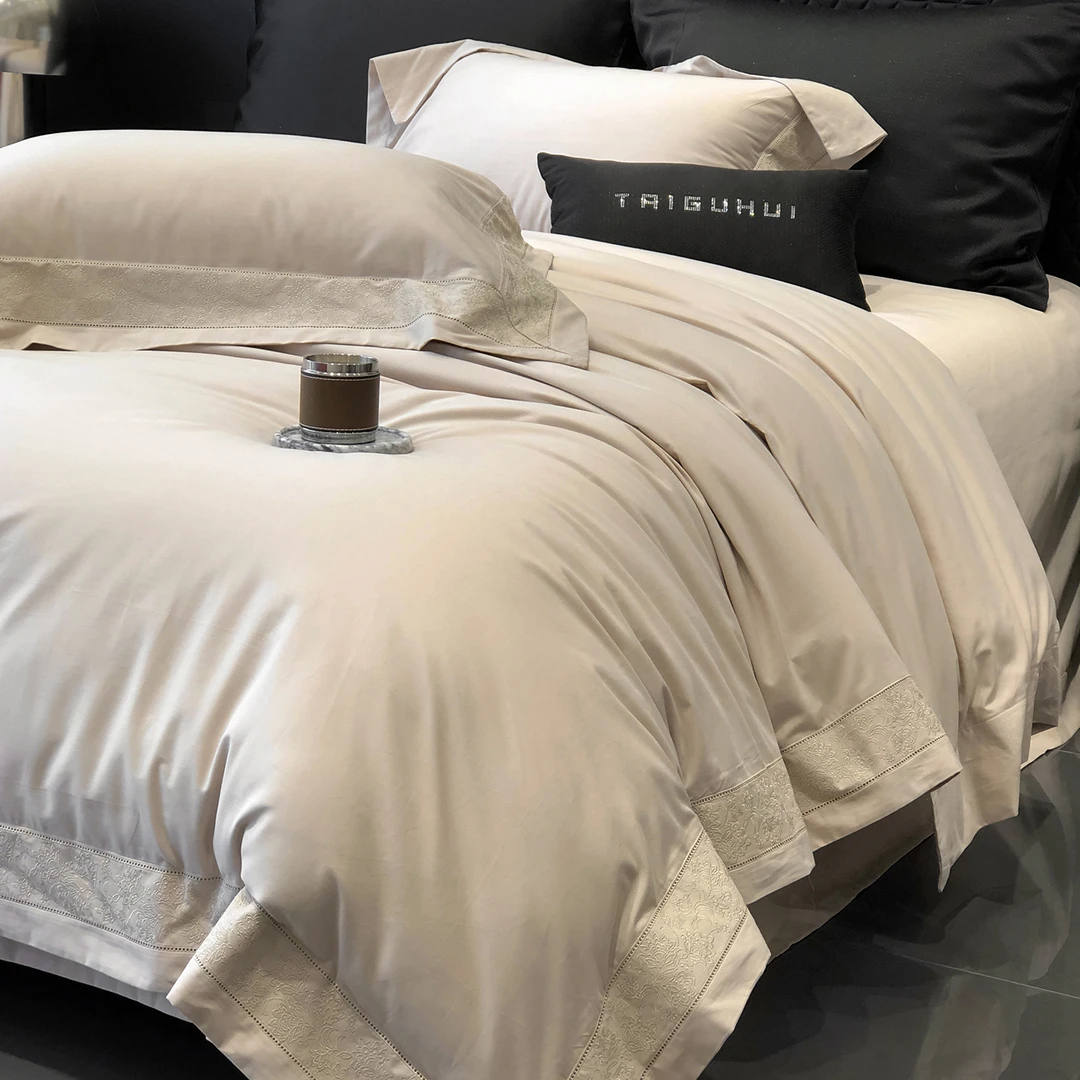 磨毛芙蕾特-2026新款全棉磨毛秋冬轻奢镂空纯色高级感裸睡四件套