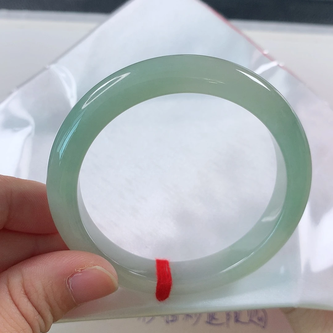 未镶嵌手镯翡翠193