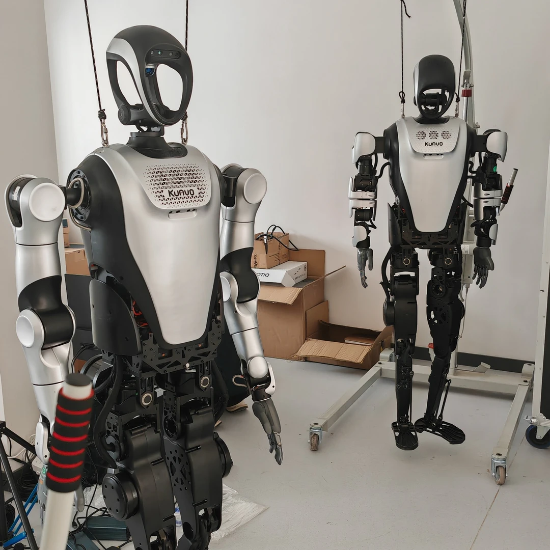 宇树机器人机器狗销售租赁现货直发详情咨询客服