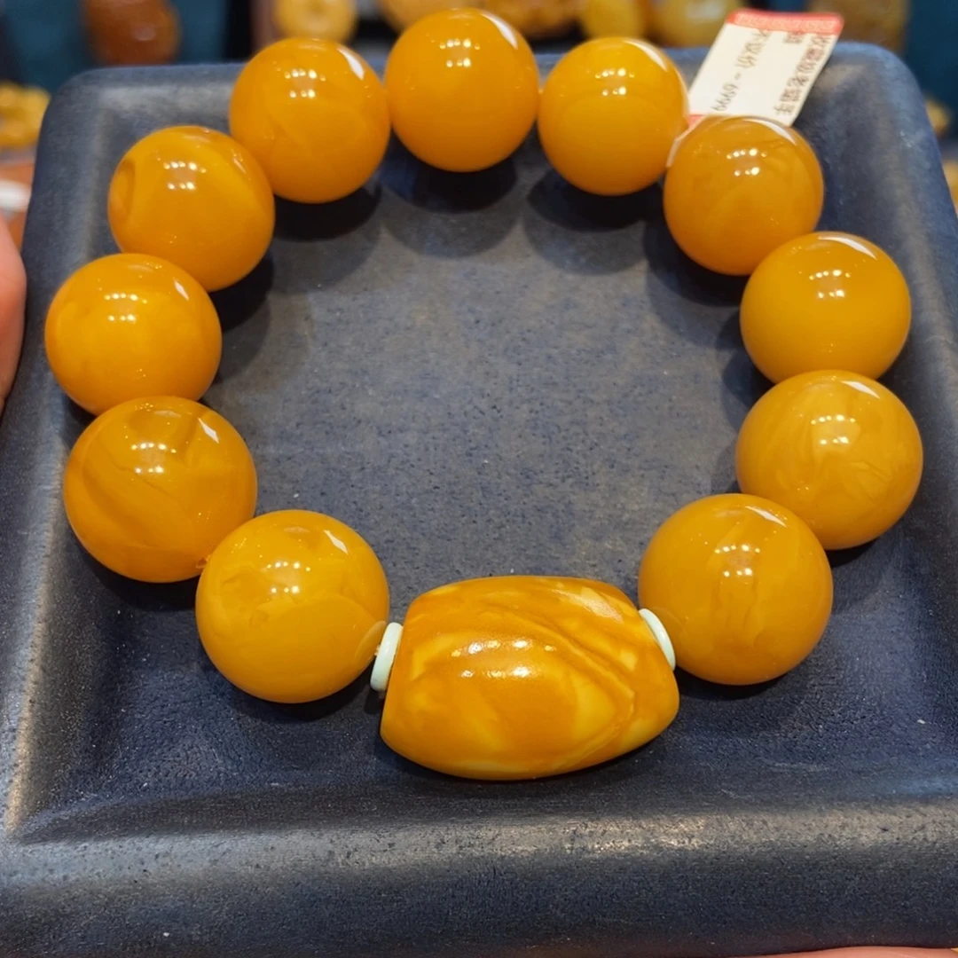 琥珀未镶嵌手链蜜蜡