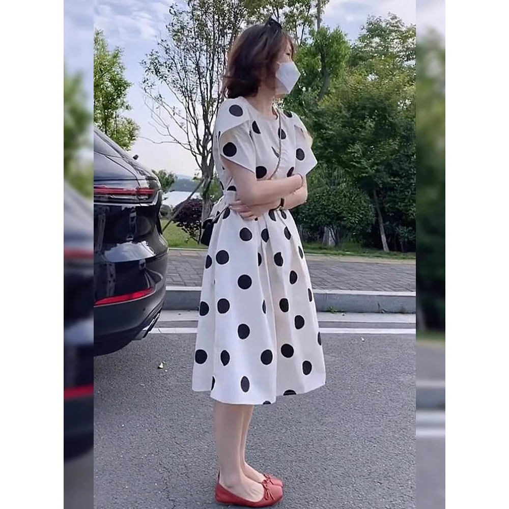 夏季新款温柔风小个子高级感气质修身裙子茶歇法式白色波点连衣裙