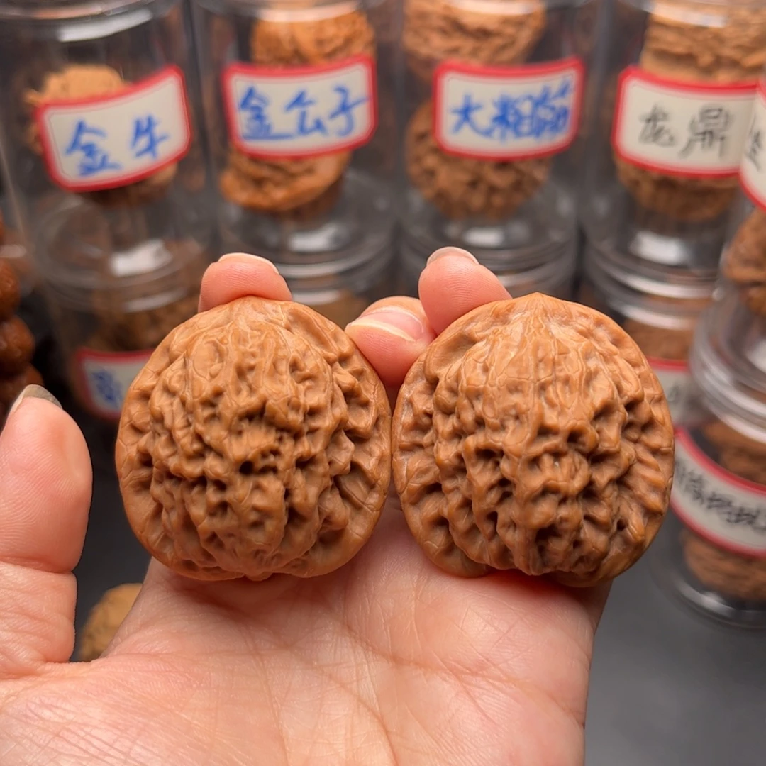 文玩核桃把件41精品金公子