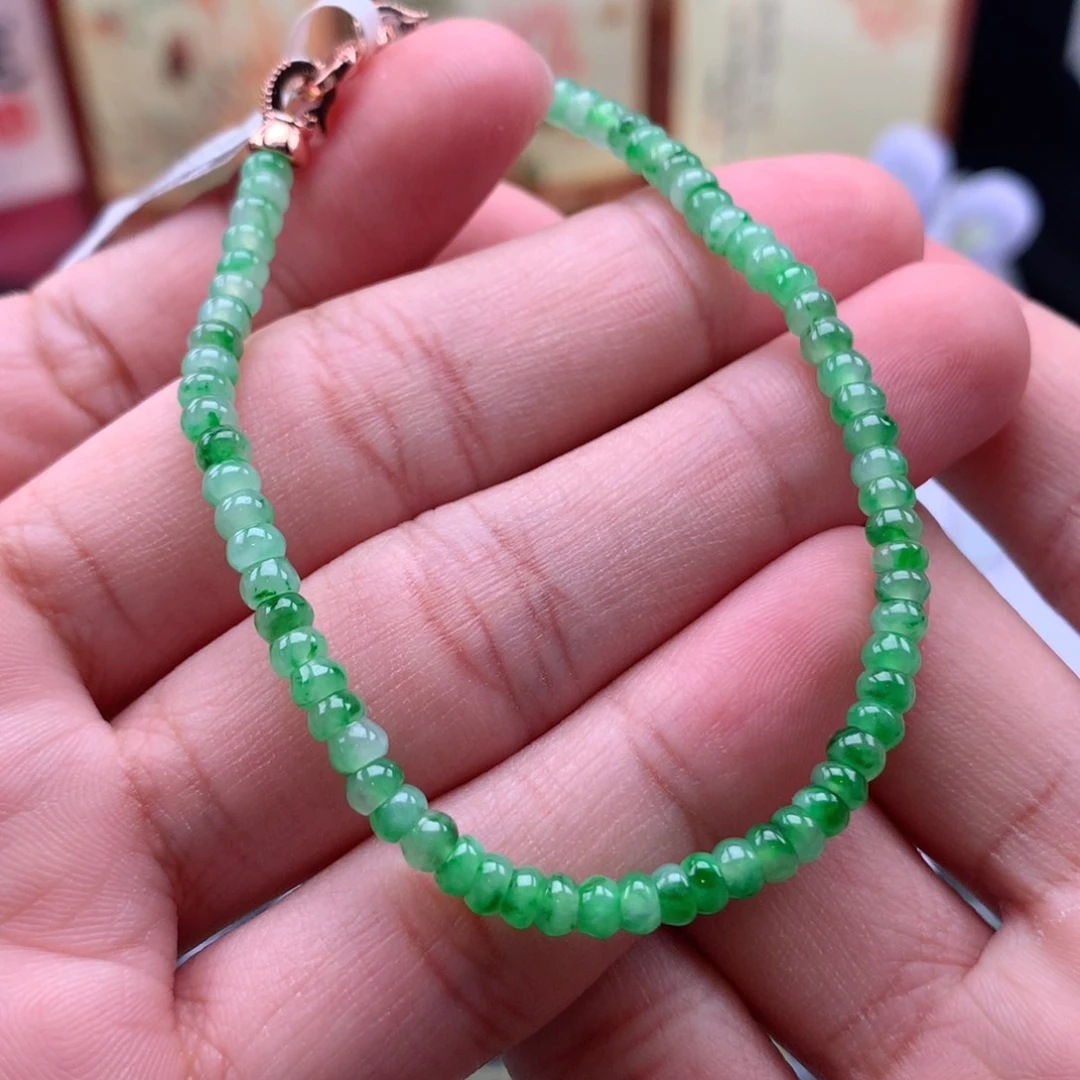 翡翠未镶嵌手链卡3.8
