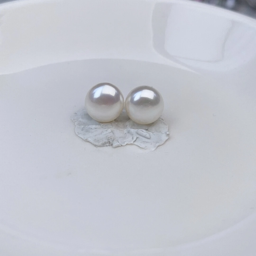 淡水珍珠银S925镶嵌耳饰