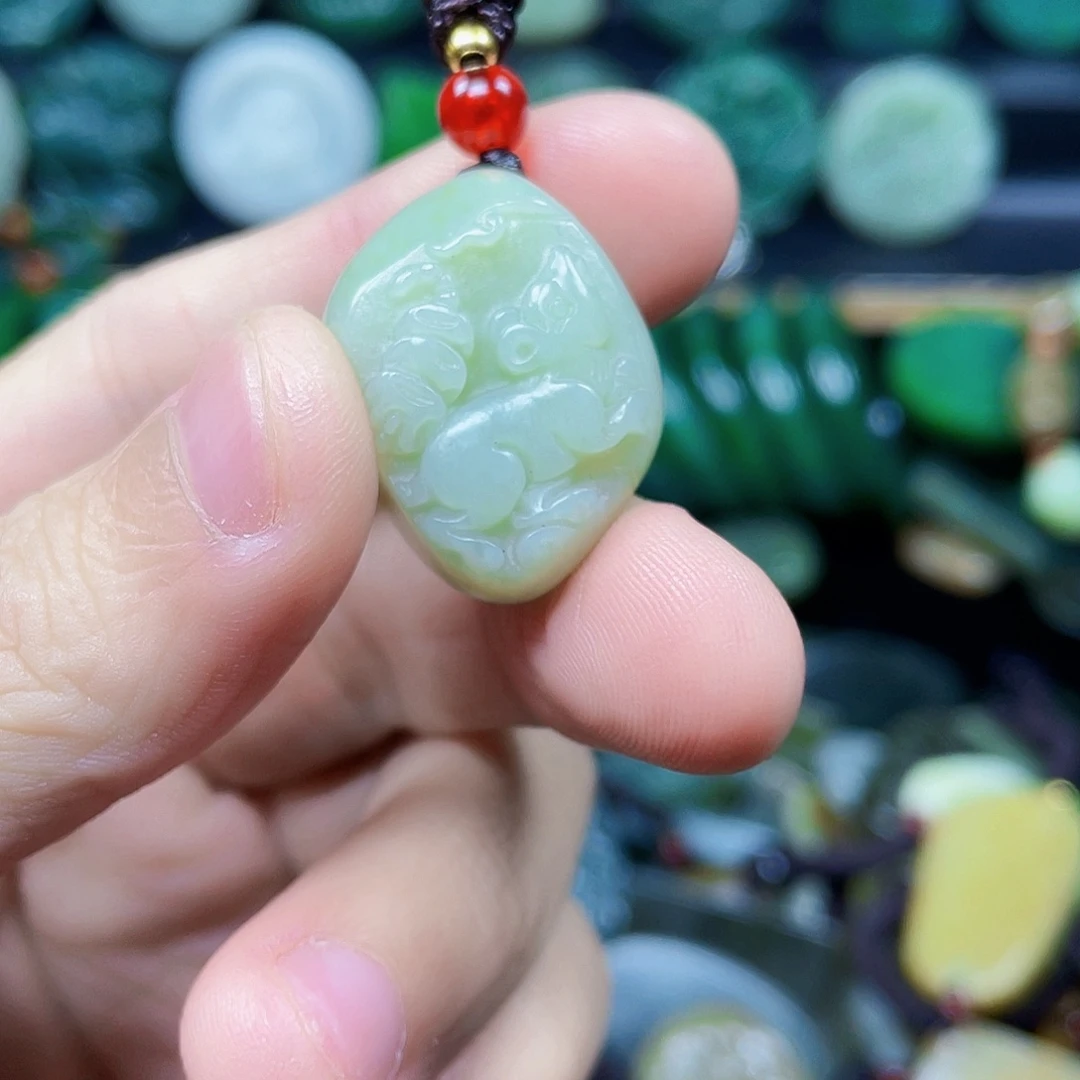 和田玉未镶嵌珠宝半成品