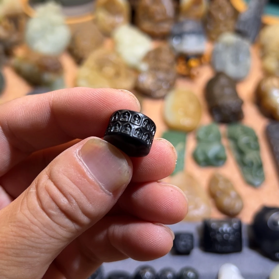 和田玉未镶嵌吊坠(不含链)