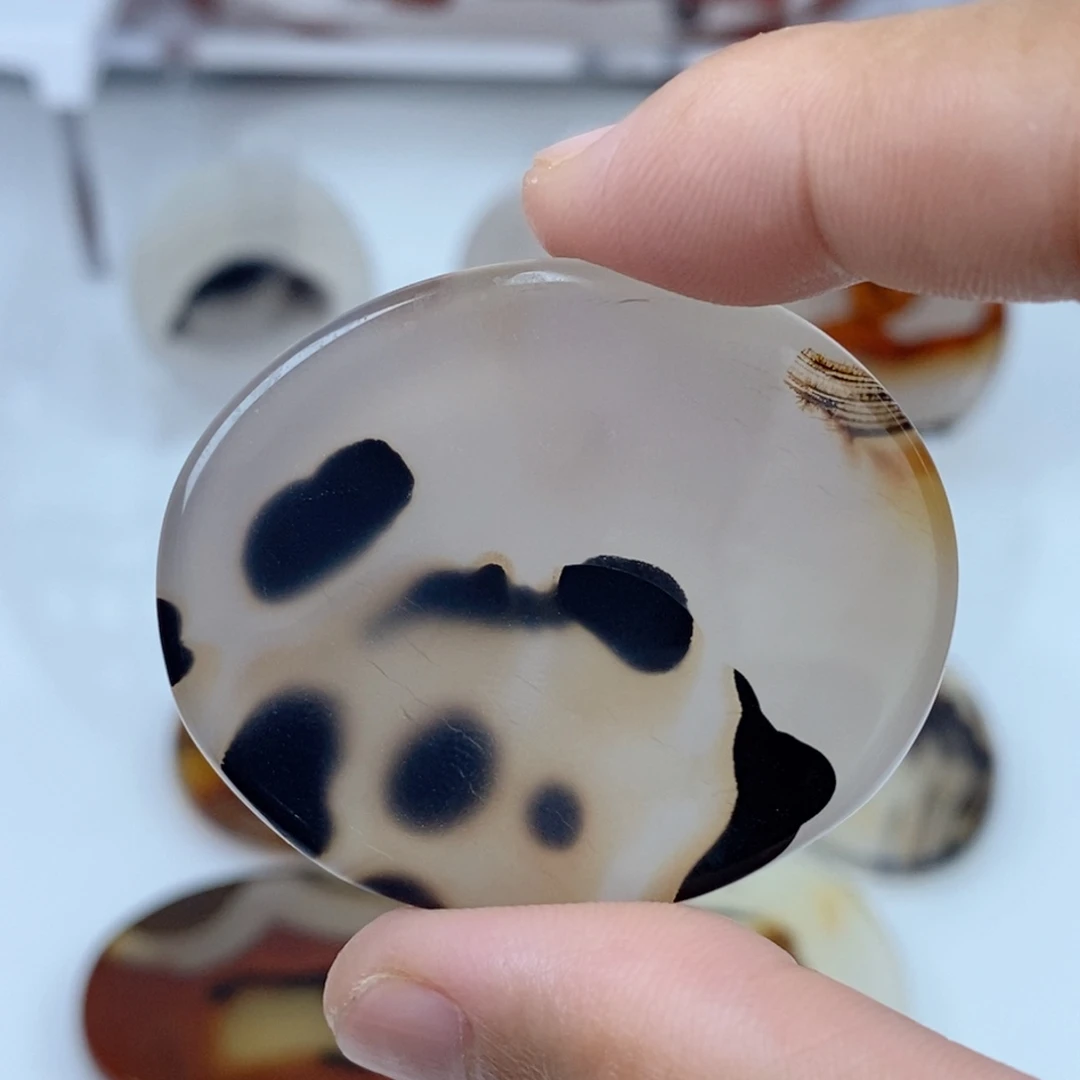 玛瑙/玉髓未镶嵌珠宝半成品