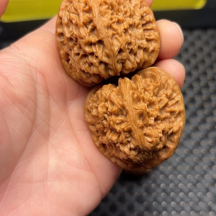吊坠文玩核桃42高炮南疆石