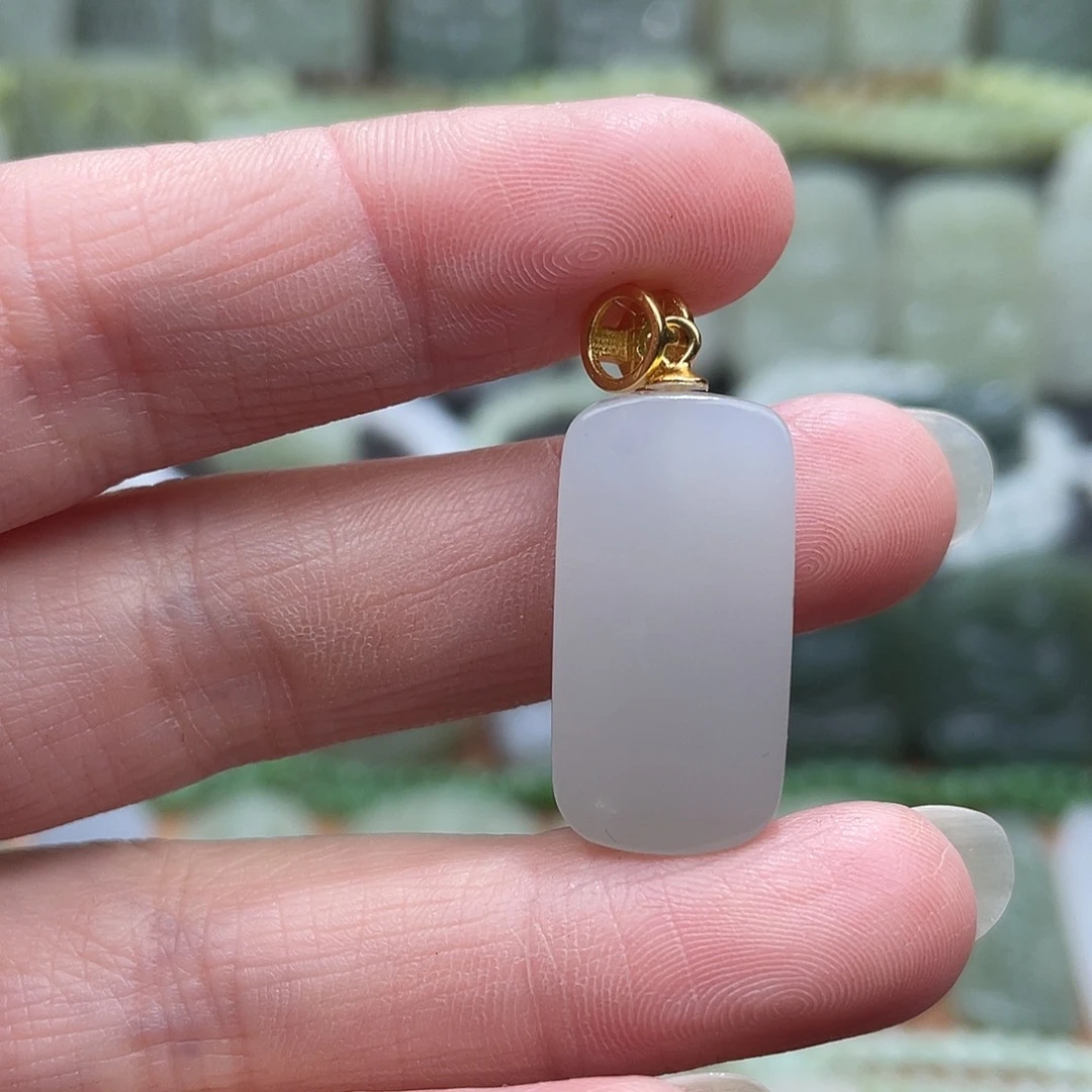 和田玉未镶嵌吊坠(不含链)