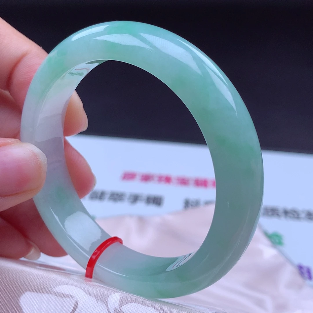 翡翠未镶嵌手镯手镯002024