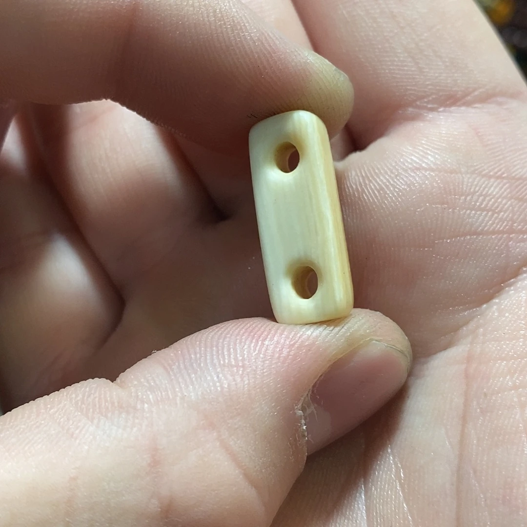 铜铁合金类二饼一个告白哈哈哈