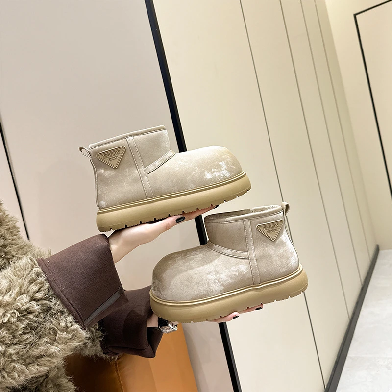 2025秋冬新款大头厚底卡皮巴拉雪地靴女保暖防滑加绒加厚雪地棉女