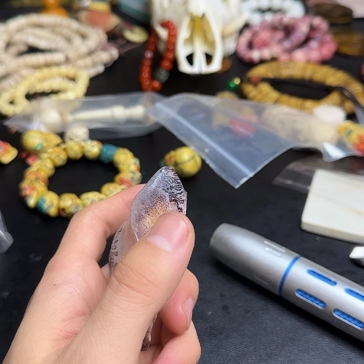 小****）养殖鹿角雕刻圣杯一对