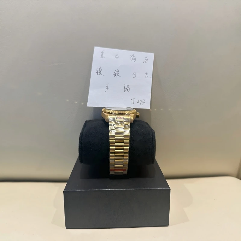钛钢手镯 金白狗牙镶嵌日志手镯  ZF-J243