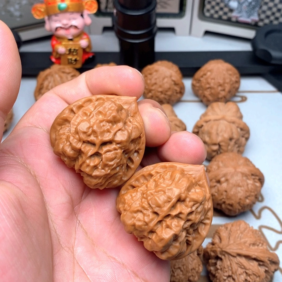 文玩核桃把件三角箭头蛙边40肚44尺