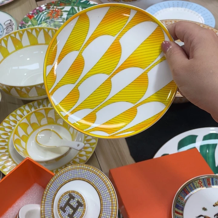 瓷片咖啡的味道真的很