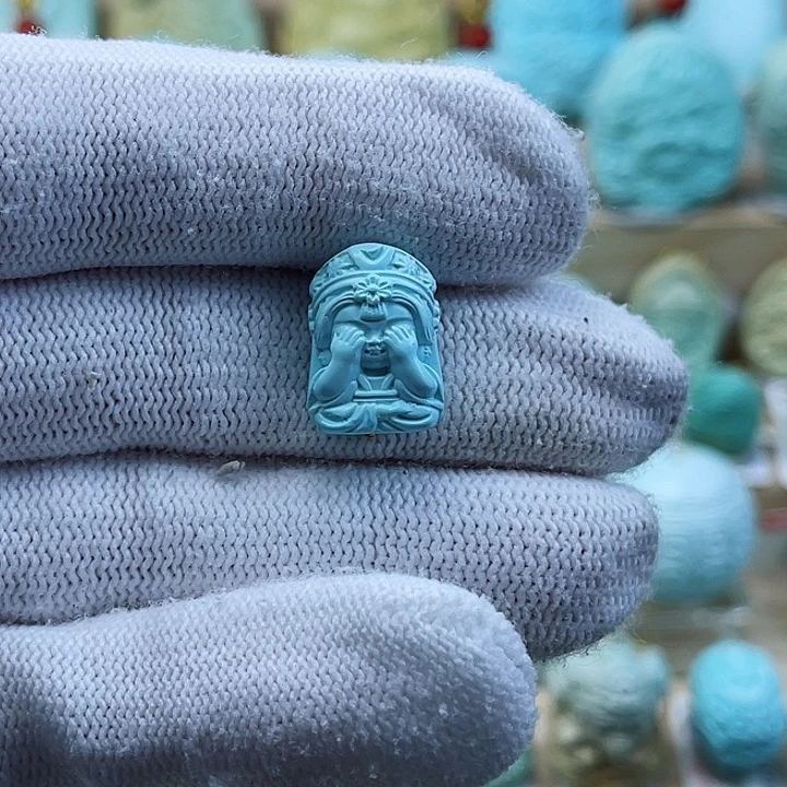 未镶嵌绿松石珠宝奇石