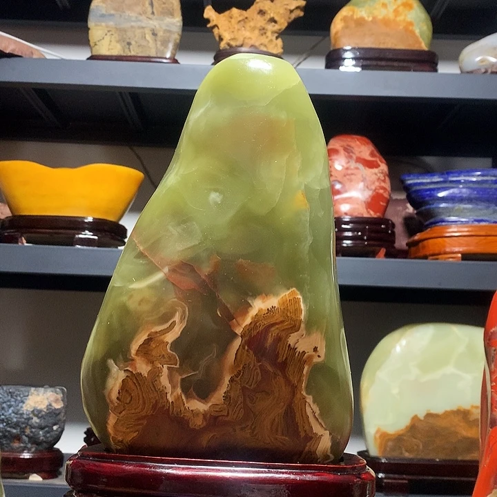 石材高30厘米宽16厘米