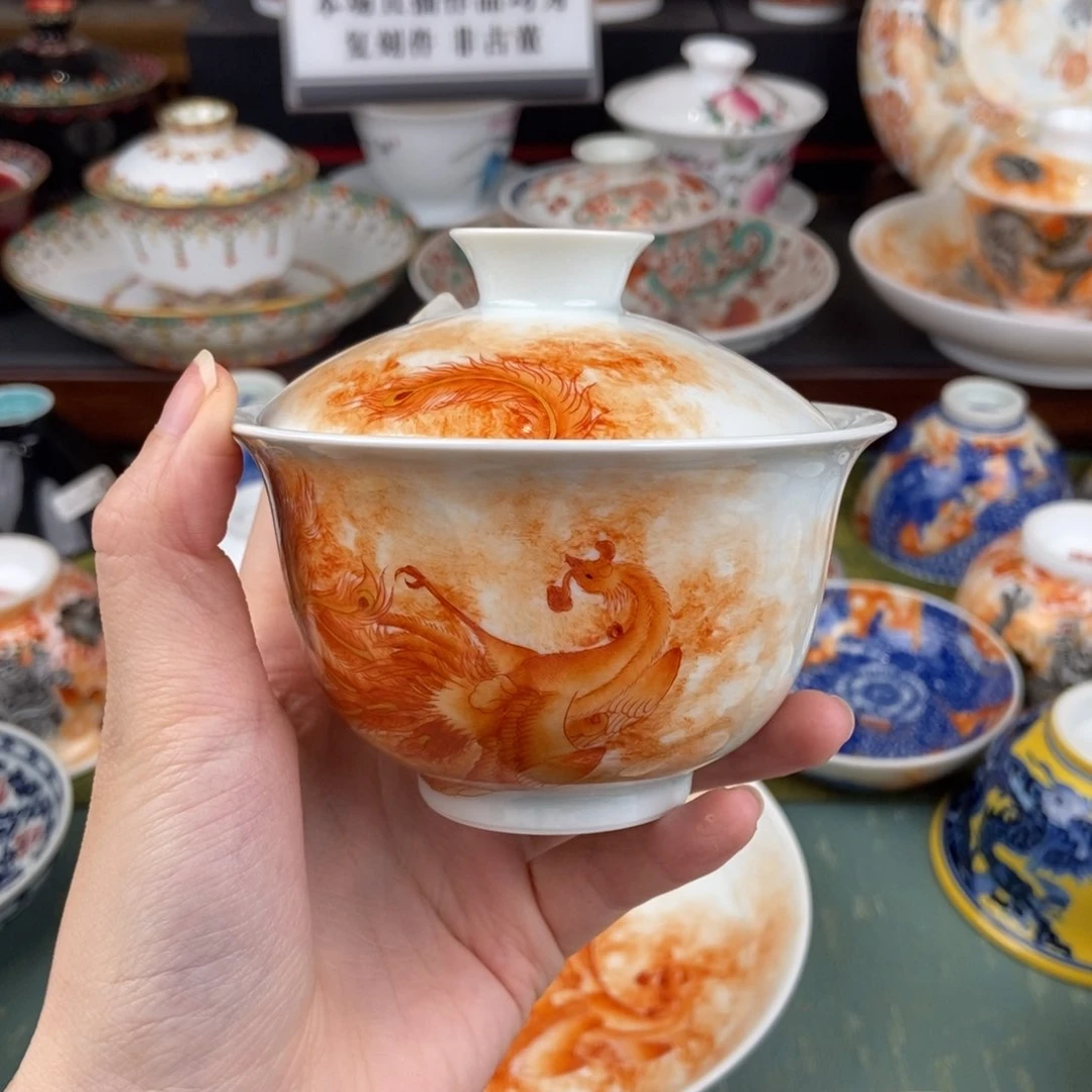 陶瓷的设计师是一个人