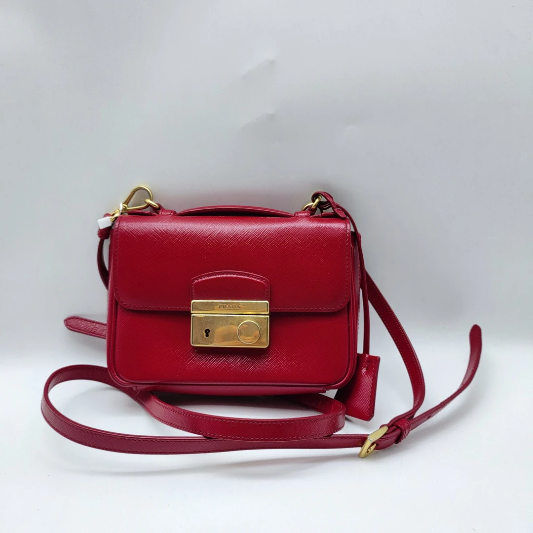 95新 Prada/普拉达  红色单肩斜挎包 1422 4678