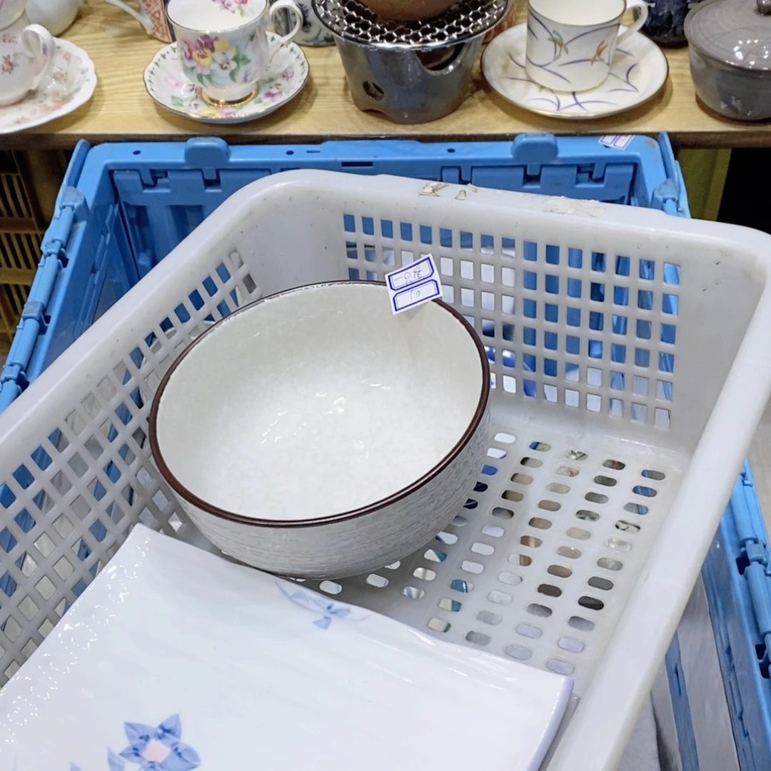 一****瓷片哈哈哈哈哈哈哈哈哈