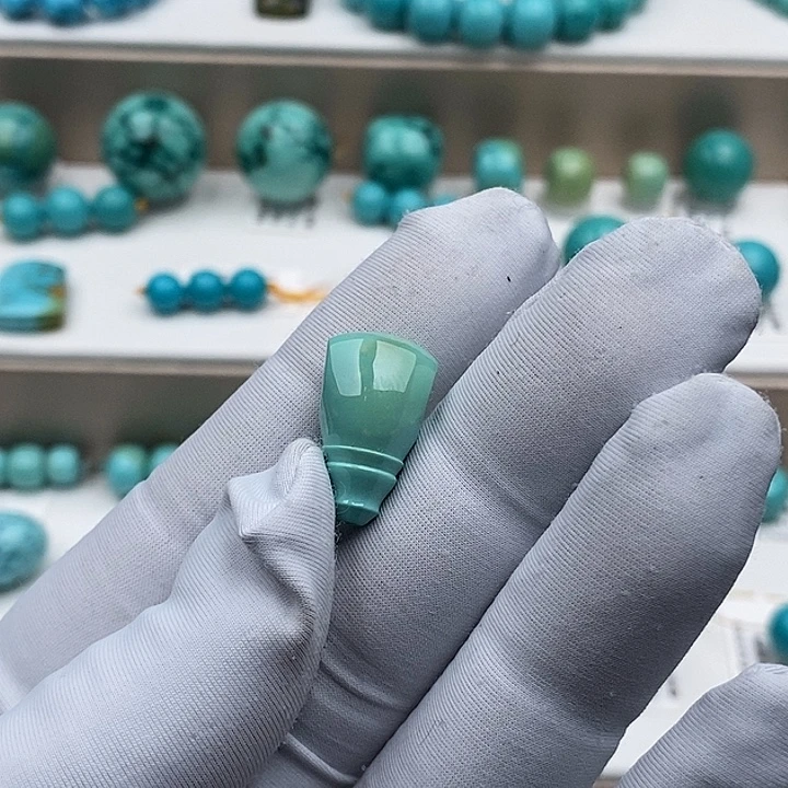 绿松石未镶嵌三通