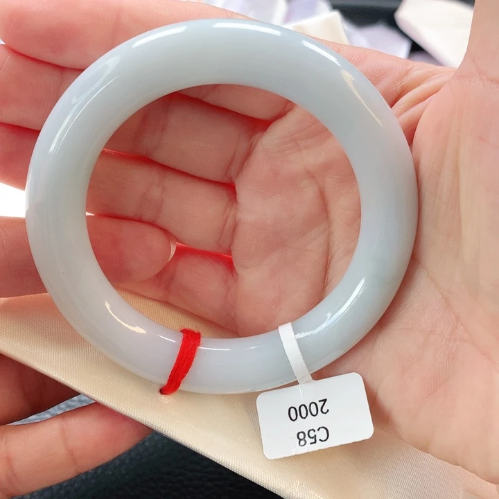 翡翠手镯未镶嵌R**h58胖圆