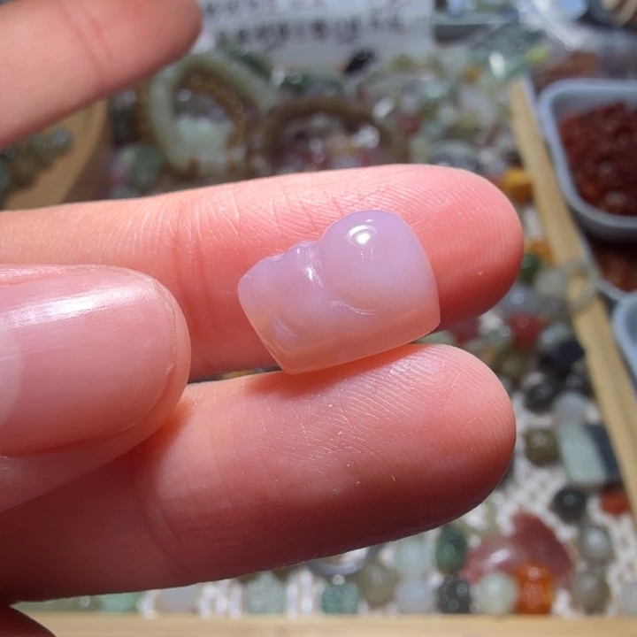 和田玉未镶嵌珠宝半成品