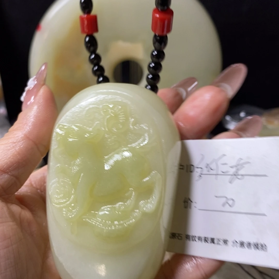 石材張*杰古青石手把件