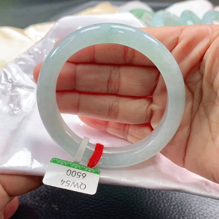 翡翠手镯未镶嵌54545454