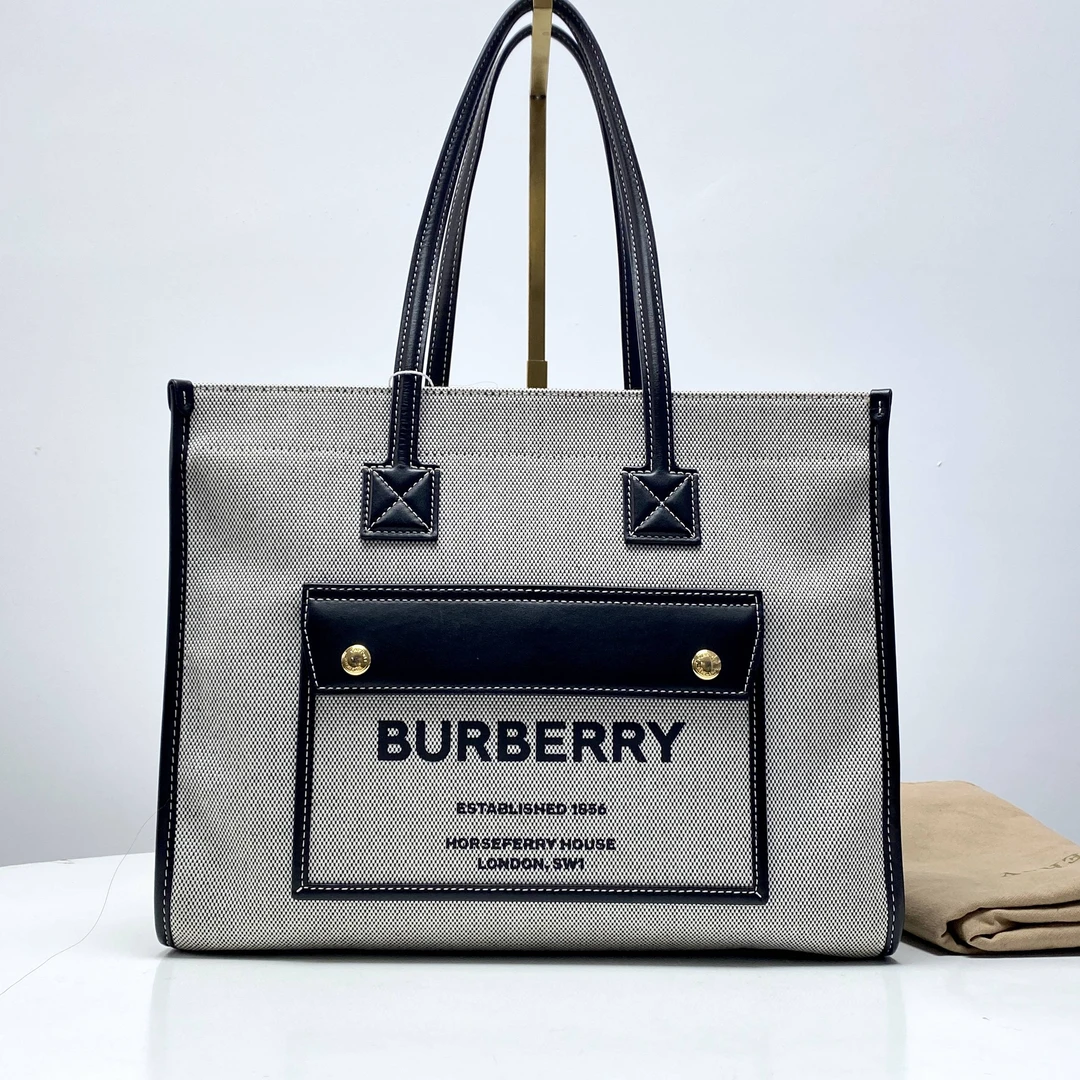 95新 BURBERRY/博柏利 思斯专属 巴宝莉托特手提包 THFP455