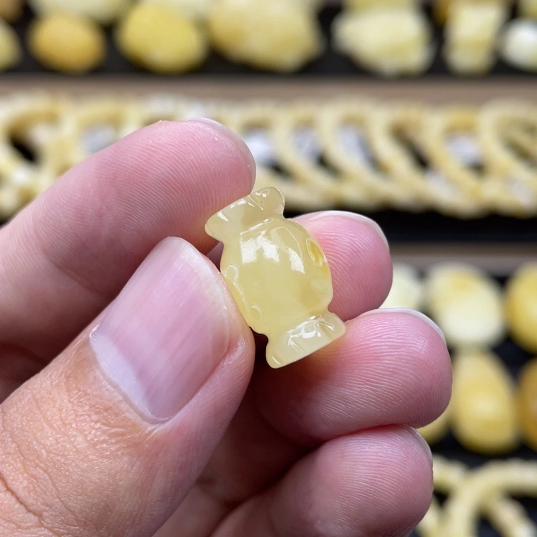 未镶嵌琥珀裸石琥珀蜜蜡