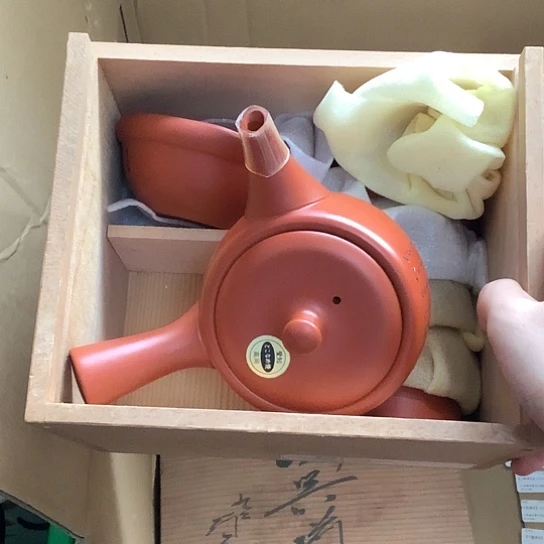 基哥日瓷中古百货
