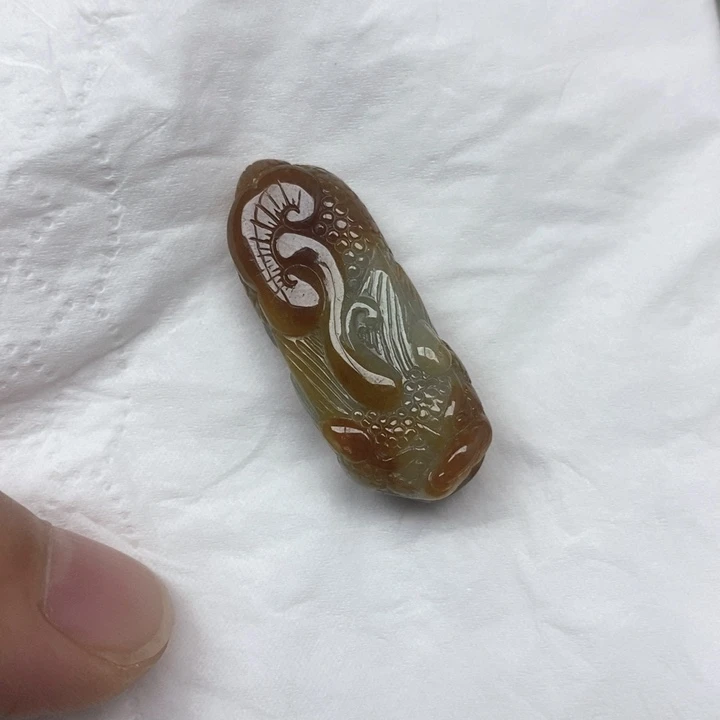 翡翠未镶嵌颈饰25号