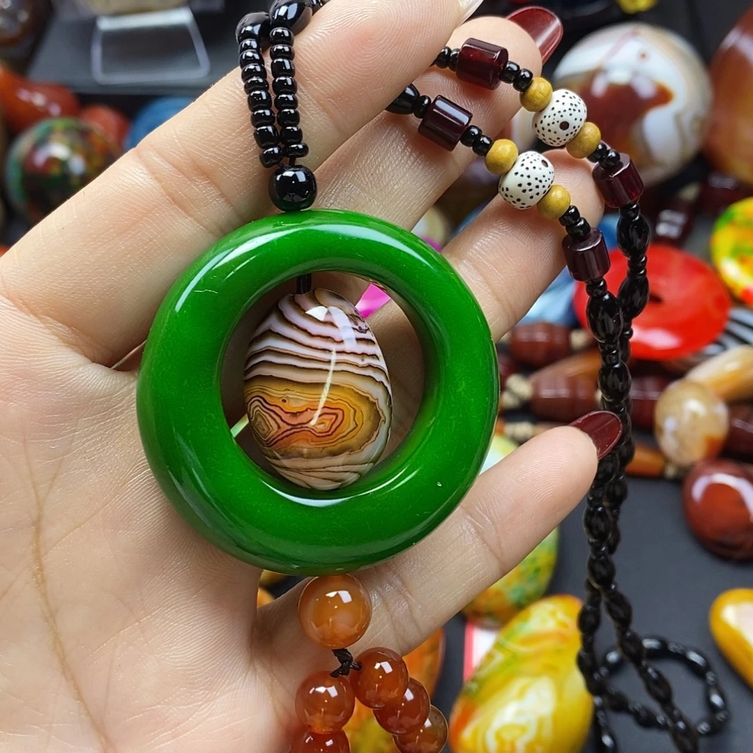 玛瑙/玉髓未镶嵌珠宝半成品