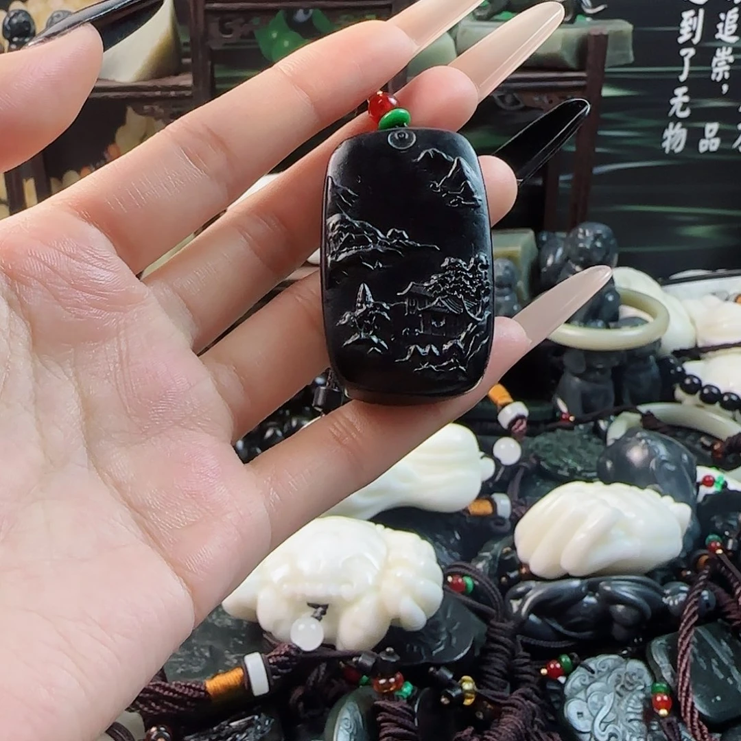 和田玉未镶嵌颈饰