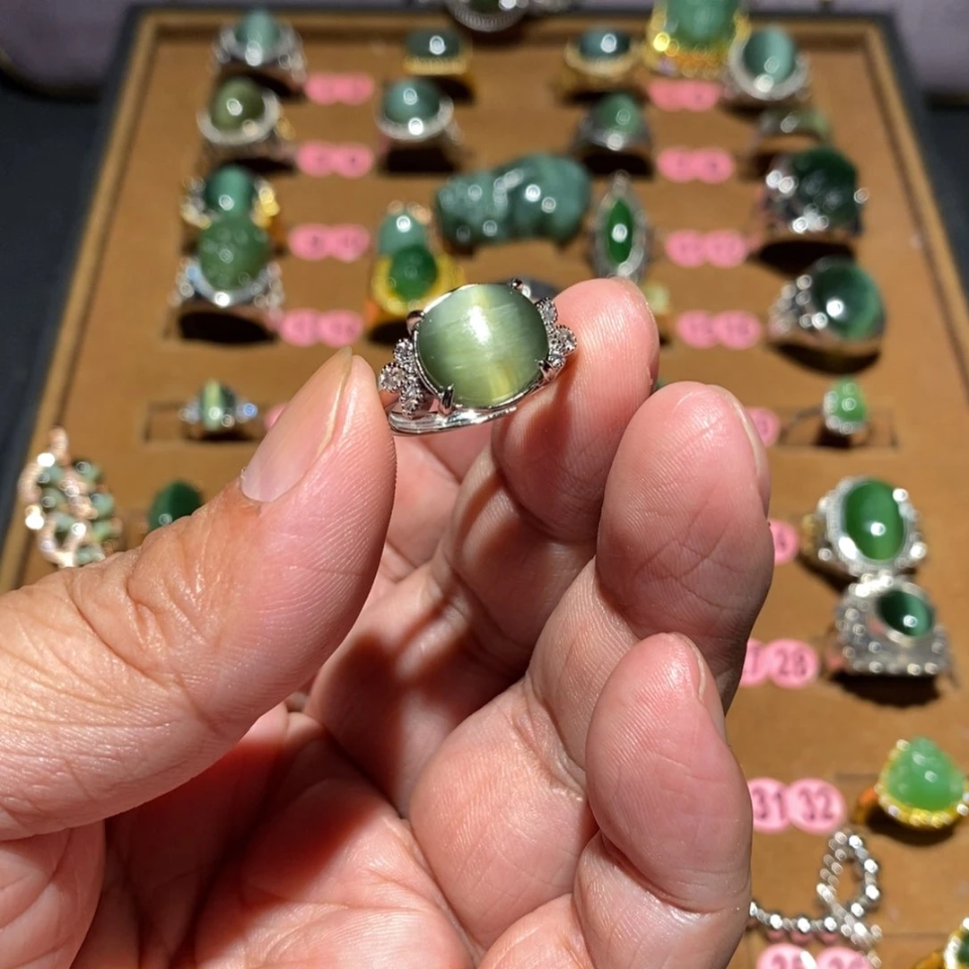 和田玉（碧玉）戒指未镶嵌