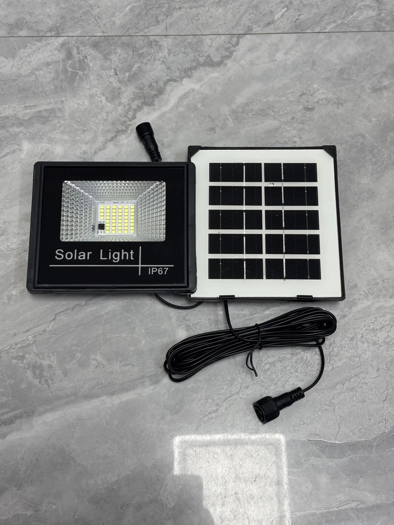 【厂家直销】家用户外小功率太阳能灯带遥控开关