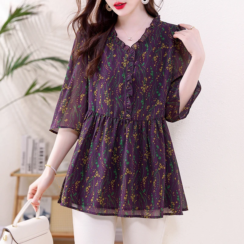 大码女装V领碎花减龄洋气T恤衬衫夏季胖妹妹时尚百搭雪纺显瘦上衣